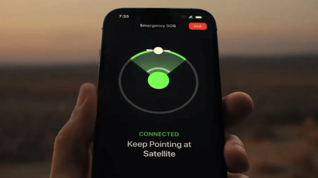 Cualquier smartphone moderno sirve, pero necesitas mirar al cielo