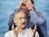 El Premio Nobel Geoffrey Hinton, Señala al Responsable del Impacto de la IA en el Empleo: «Es el Capitalismo» El Premio Nobel Geoffrey Hinton, Señala al Verdadero Responsable del Impacto de la IA en el Empleo: "No Es la IA"
