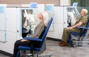 La FDA Da Luz Verde al Primer Robot que Saca Sangre y Acierta el 94,5 % de los Primeros Pinchazos La FDA Da Luz Verde al Primer Robot que Saca Sangre y Acierta el 94,5 % de los Primeros Pinchazos