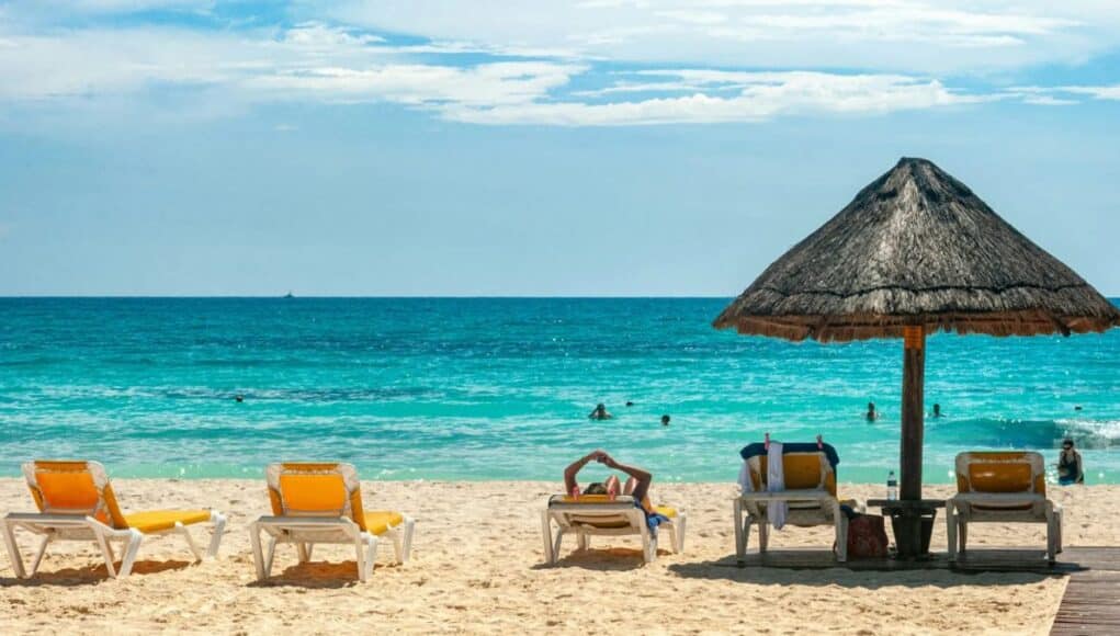 La IA convierte tus fotos de vacaciones en una pista sobre tu ubicación para los estafadores La IA convierte tus fotos de vacaciones en una pista sobre tu ubicación para los estafadores