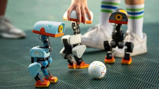 La Robótica con IA ya no Exige Gastar una Fortuna: Hugging Face Tiene un Pequeño Robot que Aprende cosas