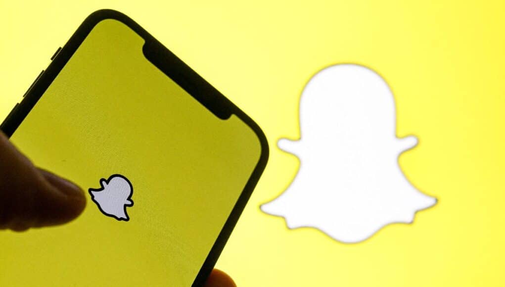 Snapchat Cambia las Reglas de Spotlight, el Contenido Generado Solo con IA Pierde la Monetización Snapchat Cambia las Reglas de Spotlight: el Contenido Generado Solo con IA Pierde la Monetización