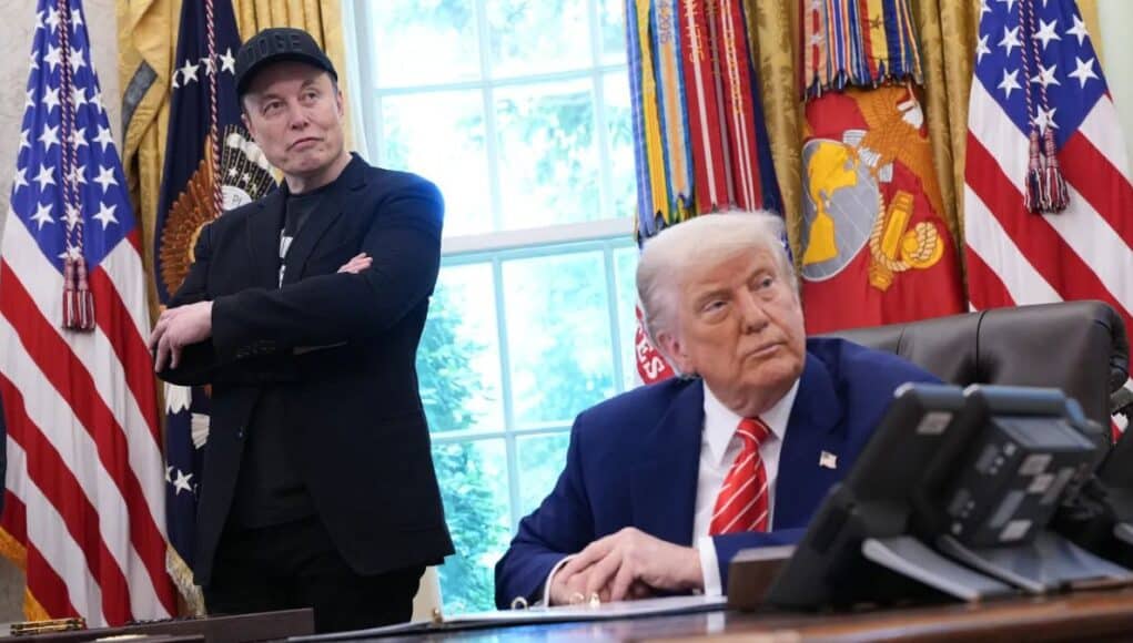 Trump Aprovechó las Primeras Semanas de SpaceX en Bolsa para Comprar Acciones de la Empresa de Musk Trump Aprovechó las Primeras Semanas de SpaceX en Bolsa para Comprar Acciones de la Empresa de Musk