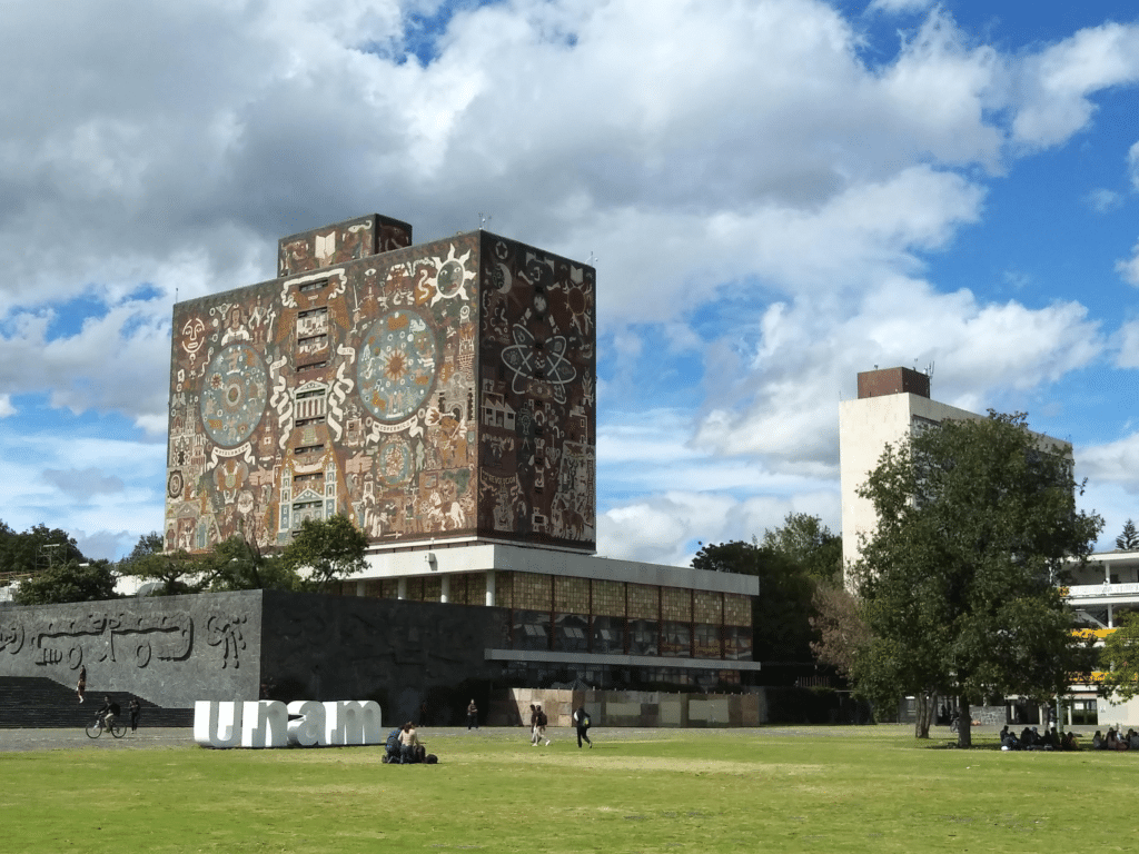 La prueba usó un navegador bloqueado y vigilancia por cámara con inteligencia artificial