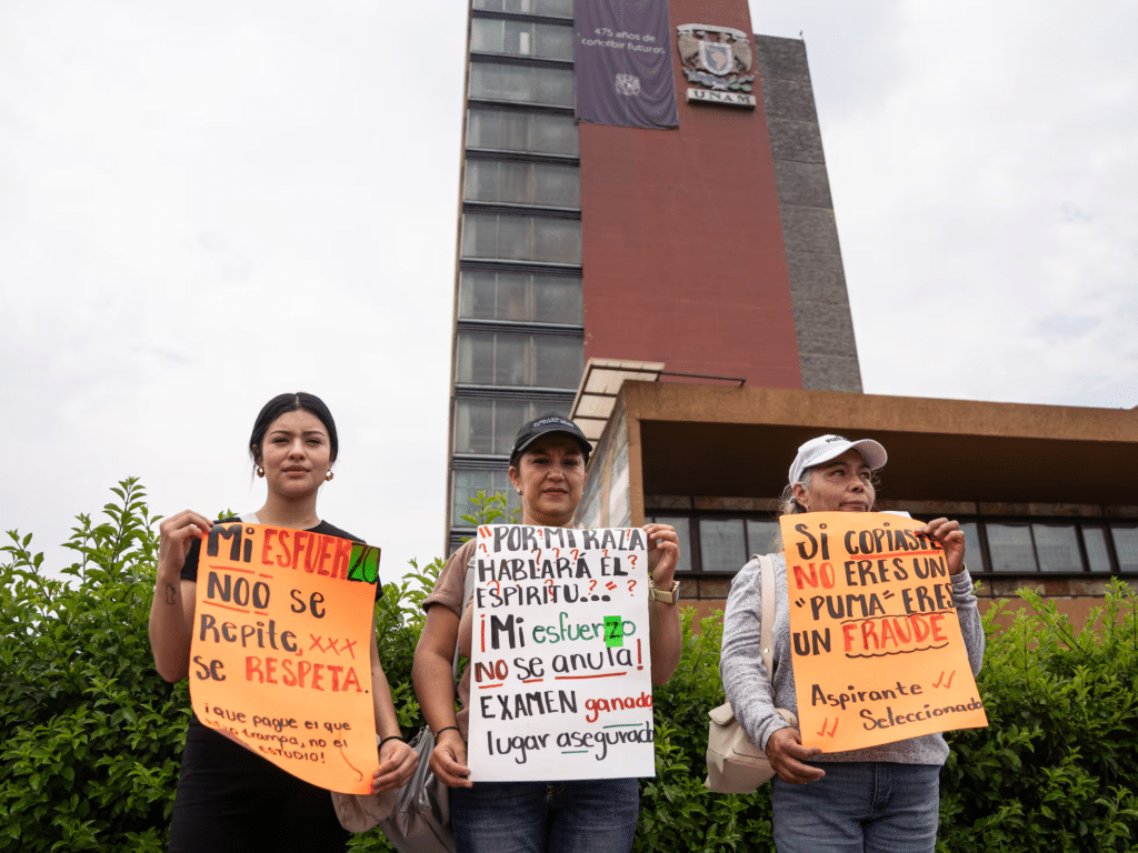 La promesa de esta tecnología era simple: cerrar todas las puertas por donde pudiera colarse una ayuda externa.
