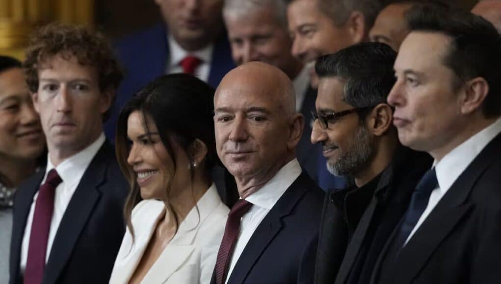Zuckerberg, Musk y Pichai se Citan con Trump en Plena Batalla por la IA Zuckerberg, Musk y Pichai se Citan con Trump en Plena Batalla por la IA