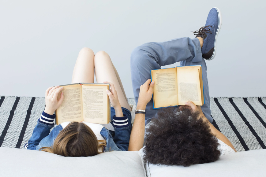 La Generación Z Lee Más Rápido, pero Comprende Menos los Textos Complejos por Culpa de la IA La Generación Z Lee Más Rápido, pero Comprende Menos los Textos Complejos por Culpa de la IA