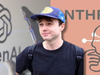 Jacob Coxon deja Anthropic y advierte de que la IA podría quedar fuera de control en 2027 Jacob Coxon deja Anthropic y advierte de que la IA podría quedar fuera de control en 2027