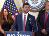 Florida Quiere Sancionar a OpenAI si ChatGPT Facilita Delitos, Según James Uthmeier Florida Quiere Sancionar a OpenAI si ChatGPT Facilita Delitos, Según James Uthmeier
