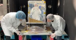 Google Evalúa si Su Chip de IA Puede Resistir Cinco Años de Radiación Espacial