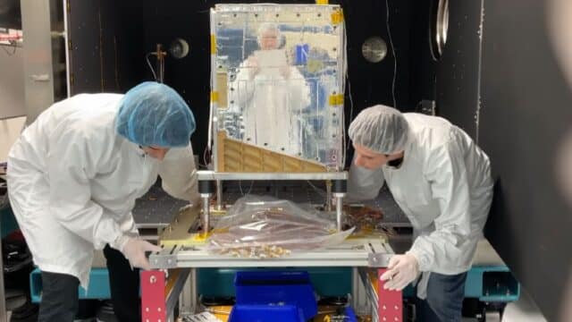 Google Evalúa si Su Chip de IA Puede Resistir Cinco Años de Radiación Espacial