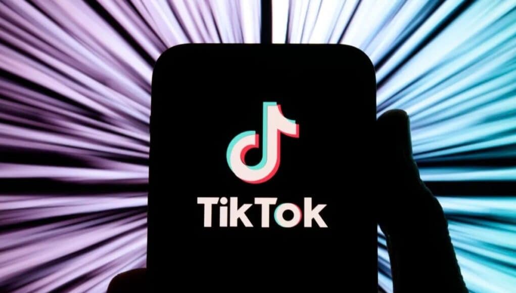 TikTok Lanza un Asistente de Compras con IA y Pago con un Clic TikTok Lanza un Asistente de Compras con IA y Pago con un Clic